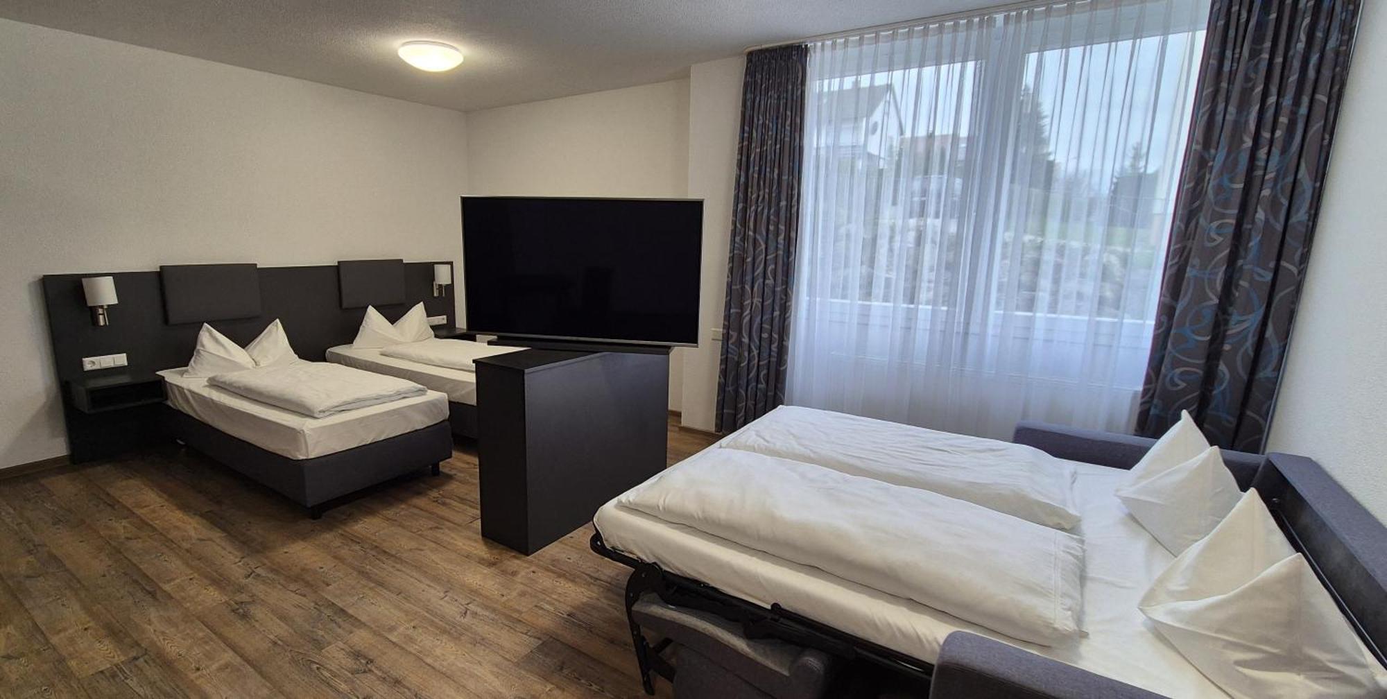Melvi Hotel Göppingen מראה חיצוני תמונה