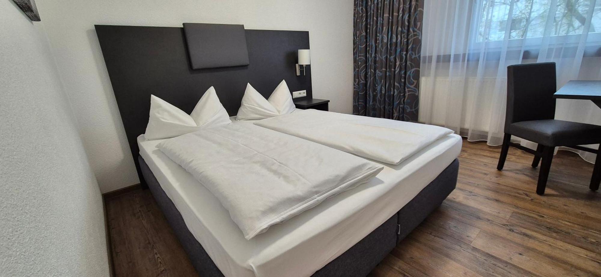 Melvi Hotel Göppingen מראה חיצוני תמונה